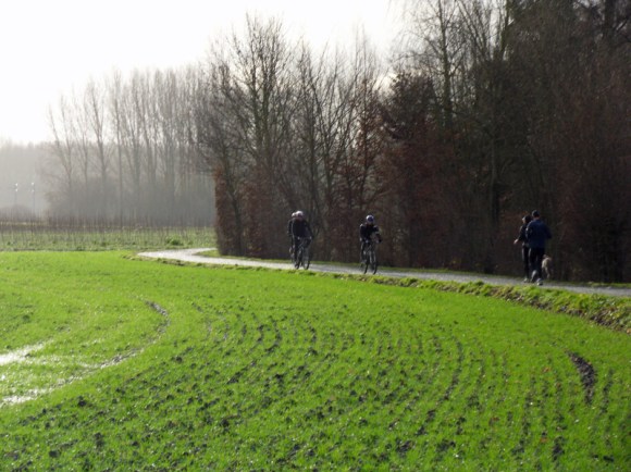 Cyclistes VTT Ronde des rois