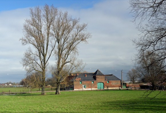 Ferme avec porche et pigeonnier - Alene d'or