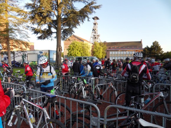 Départ - Paris Roubaix VTT 2013