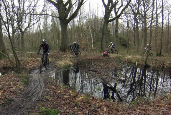 Cyclistes VTT - Randonnée du bois des dames Gosnay 2014