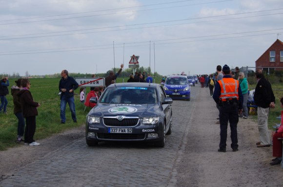 Paris Roubaix 2014 - Pavé de Gruson - caravane