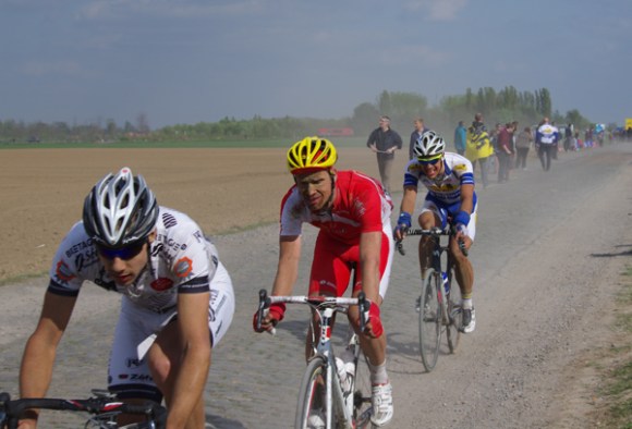 Paris Roubaix 2014 - Pavé de Gruson - cyclistes