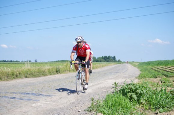 Paris Roubaix Cyclo 2014 - Pavé de Gruson - Cyclistes