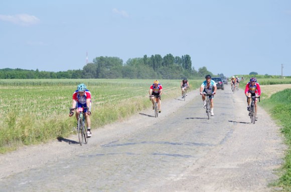 Paris Roubaix Cyclo 2014 - Pavé de Gruson - Cyclistes