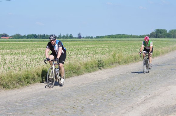 Paris Roubaix Cyclo 2014 - Pavé de Gruson - Cyclistes
