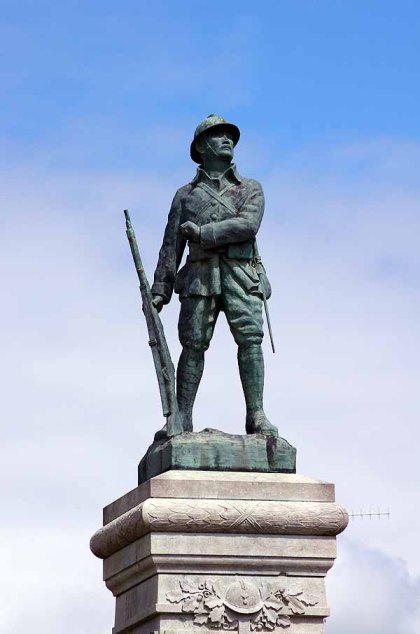 Monument aux morts - Le dormeur du Val