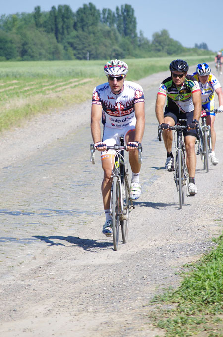 Paris Roubaix Cyclo 2014 - Pavé de Gruson - Cyclistes