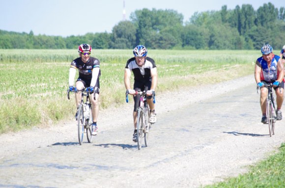 Paris Roubaix Cyclo 2014 - Pavé de Gruson - Cyclistes