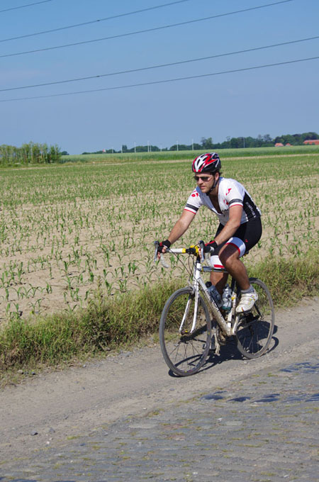 Paris Roubaix Cyclo 2014 - Pavé de Gruson - Cyclistes