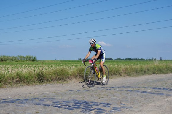 Paris Roubaix Cyclo 2014 - Pavé de Gruson - Cyclistes
