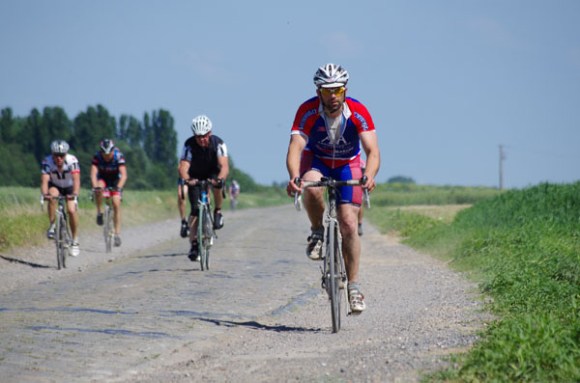 Paris Roubaix Cyclo 2014 - Pavé de Gruson - Cyclistes