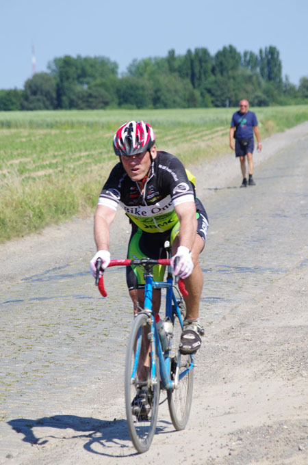 Paris Roubaix Cyclo 2014 - Pavé de Gruson - Cyclistes