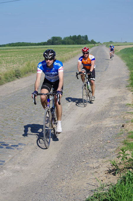 Paris Roubaix Cyclo 2014 - Pavé de Gruson - Cyclistes