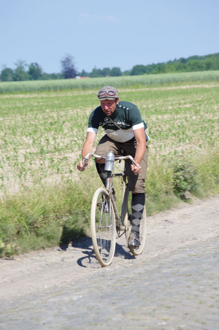 Paris Roubaix Cyclo 2014 - Pavé de Gruson - Cyclistes