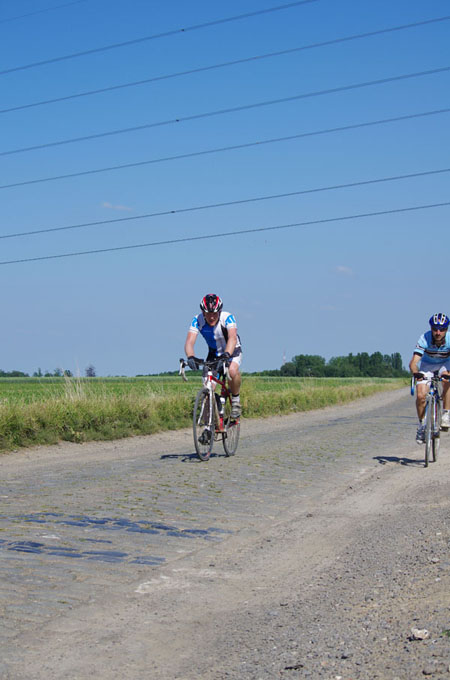 Paris Roubaix Cyclo 2014 - Pavé de Gruson - Cyclistes