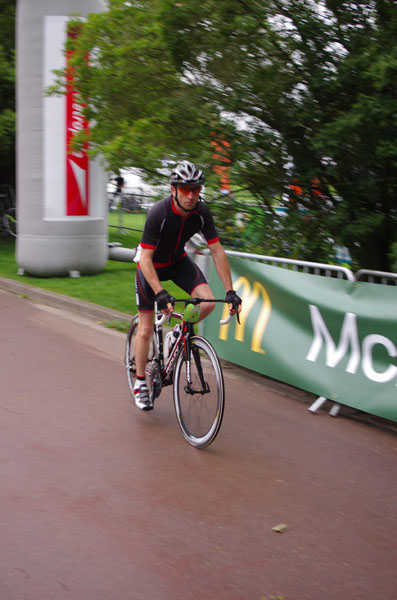 Cyclistes - Départ - Route des Monts 2014