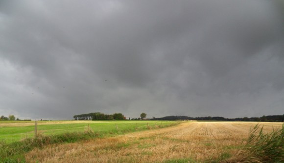 Ciel tourmenté près de Neuwkerque