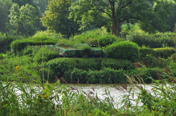 Hutte de chasse Canal Sambre Oise