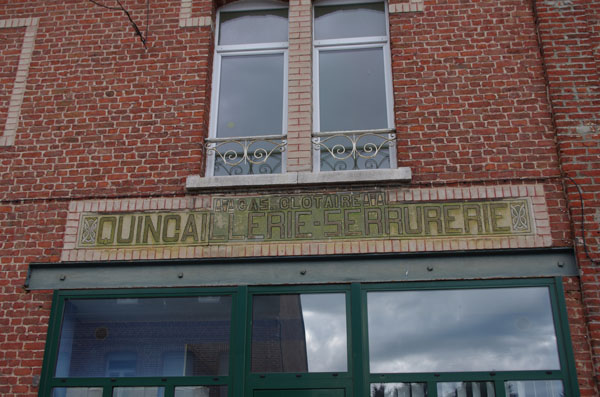 Enseigne Avesnes sur Helpes