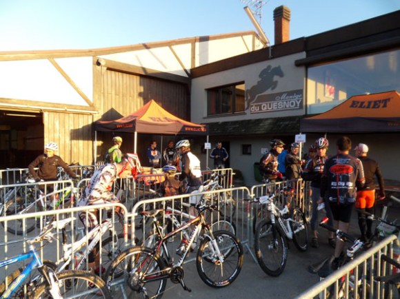 Entre deux monts - Pottes 201495