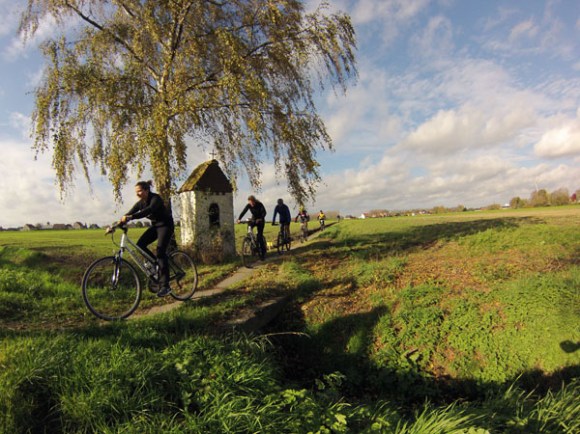 Entre deux monts - Pottes 201488