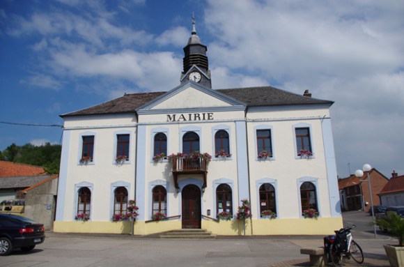 Le dormeur du val - Randonnée permanente FFCT Mairie d'Hucqueliers