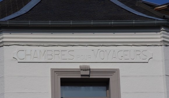 Enseigne ancien relais - Montreuil sur mer