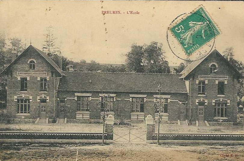 Preures_mairie-école vieille carte postale