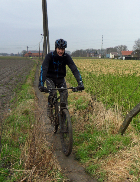 SAMSUNG DIGITAL CAMERA