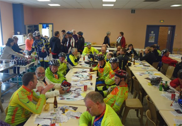 Des Weppes à l'Artois - Rafindhem 2015 Arrivée