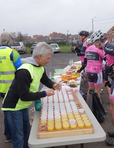 Randonnee en bleu et jaune 2016 7